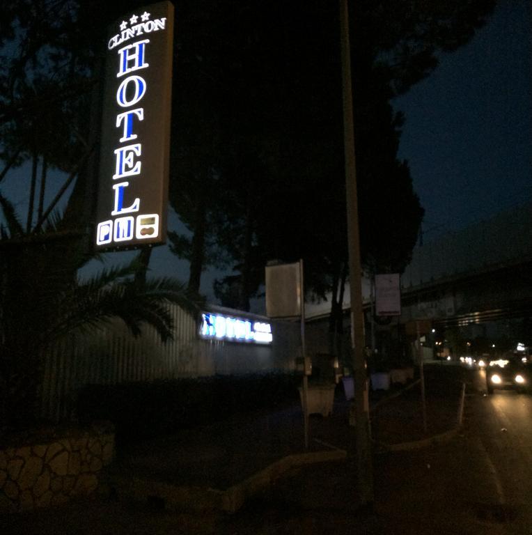 克林顿酒店 卡索里亚 外观 照片